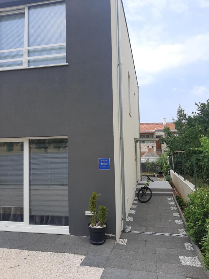 Apartman Lucano Bibinje Exteriér fotografie
